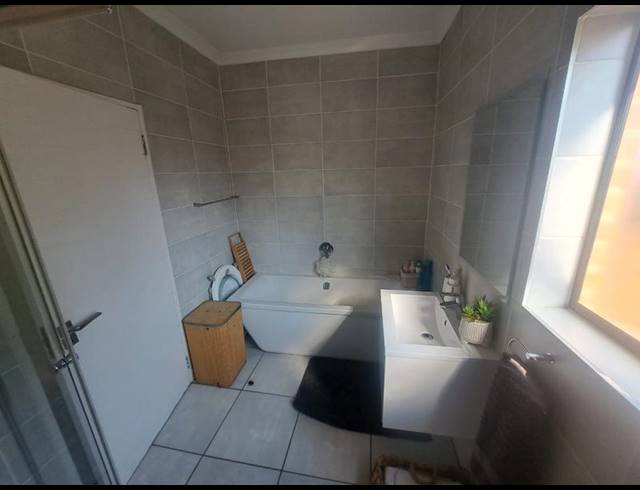 3 BEDROOM APARTMENT FOR SALE IN BLYDE RIVERWALK ESTATE